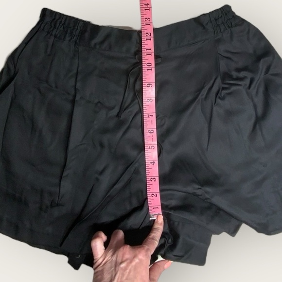 NWT | Ettitude | Signature Sateen Shortie PJ Sleep Shorts | Black | S/M - Picture 7 of 9